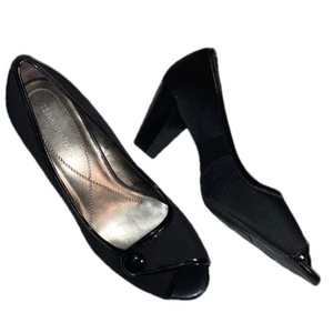 Naturalizer black open toe heels